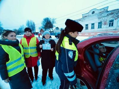 В Болхове прошла профилактическая акция "Ребёнок - главный пассажир!"